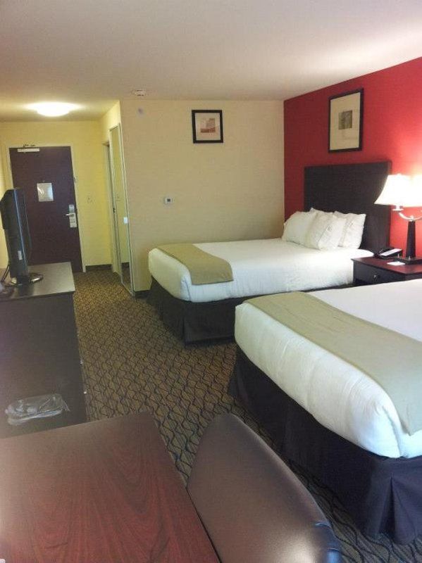 Express By Ihg Hotel