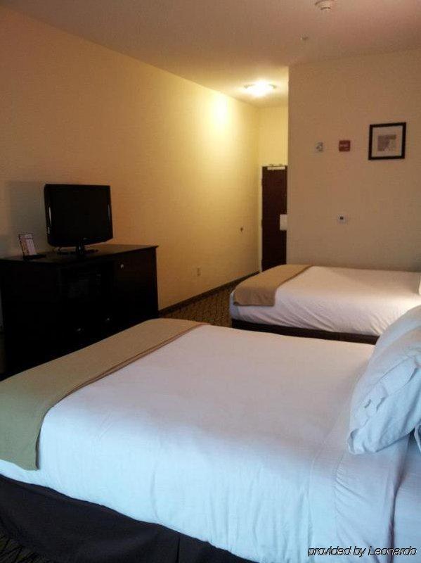 Express By Ihg Hotel